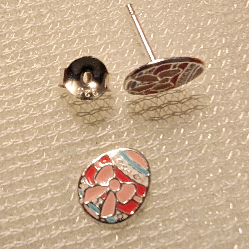 Sterling silver Easter egg earrings NWT